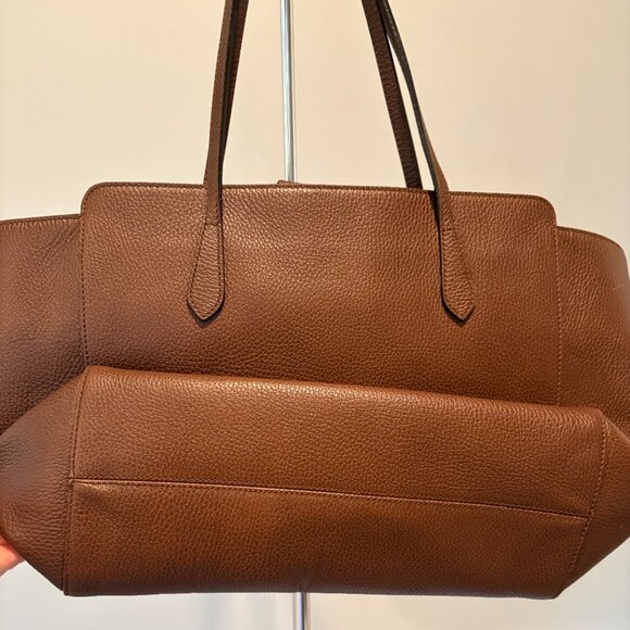 Gucci Swing Leather Tote - Picture 5 of 12